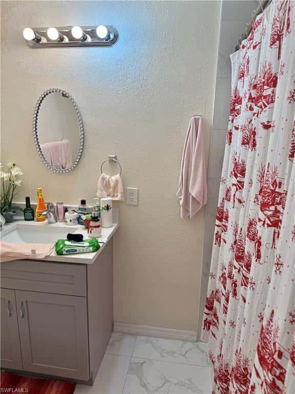 226 Kingston Dr, Fort Myers, photo 7