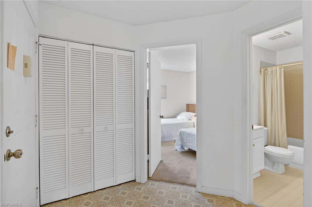 1704 Kings Lake Blvd #201, Naples, photo 22