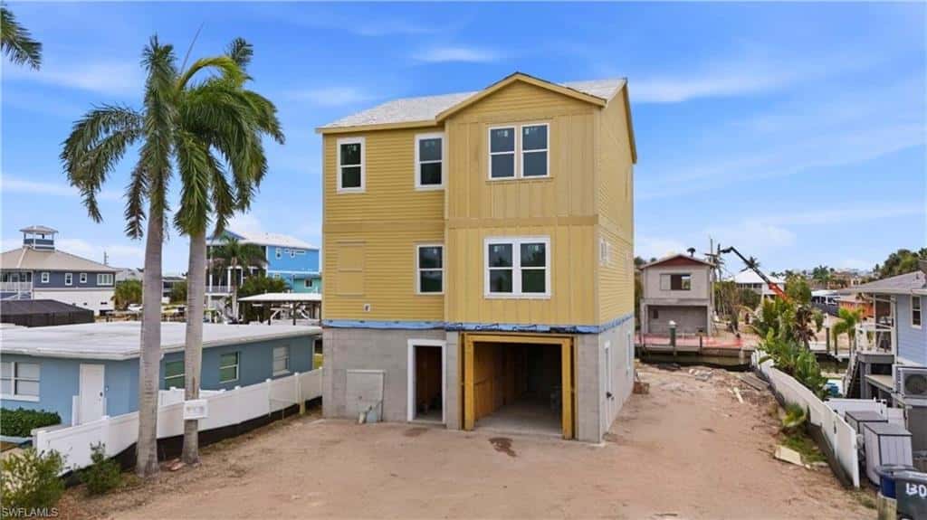 140 Bahia Via, Fort Myers Beach, photo 6