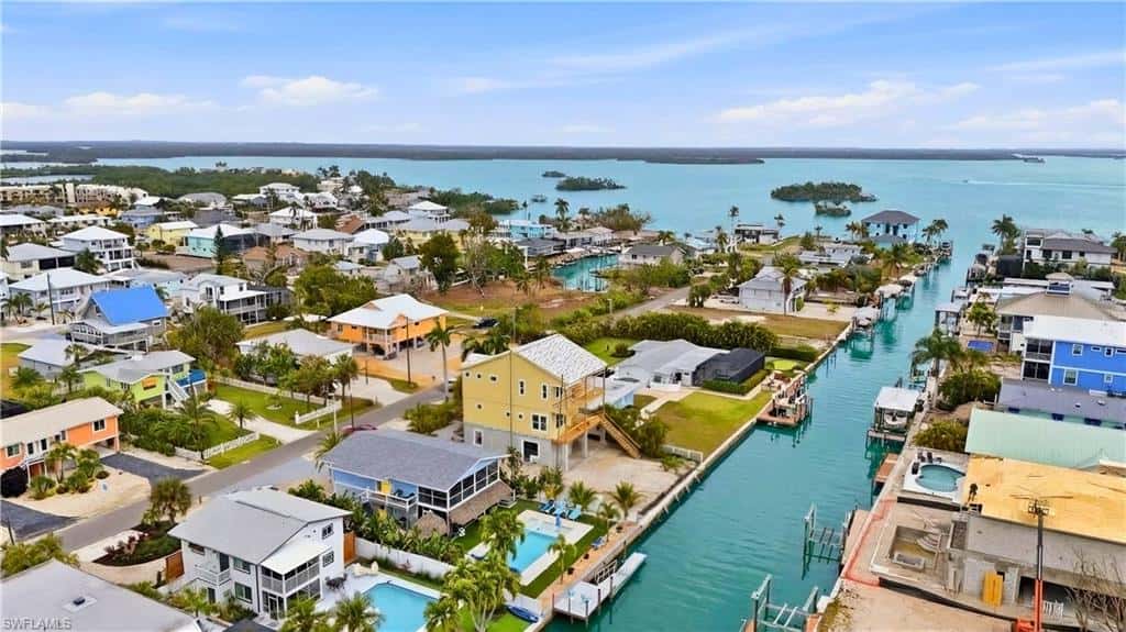 140 Bahia Via, Fort Myers Beach, photo 16
