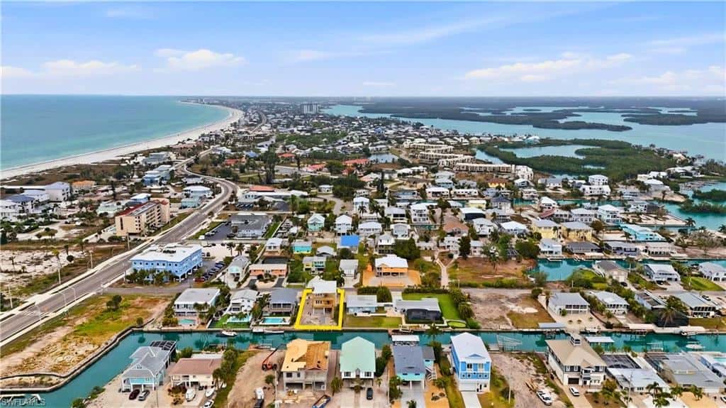 140 Bahia Via, Fort Myers Beach, photo 12