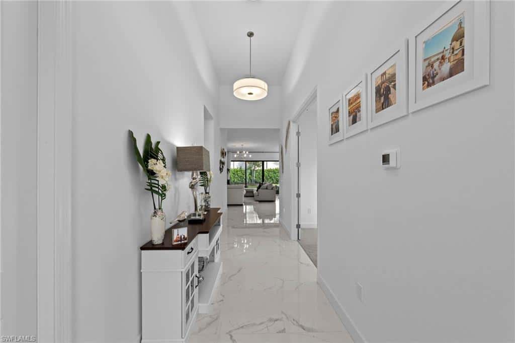 12830 Hawkins Dr, Estero, photo 5