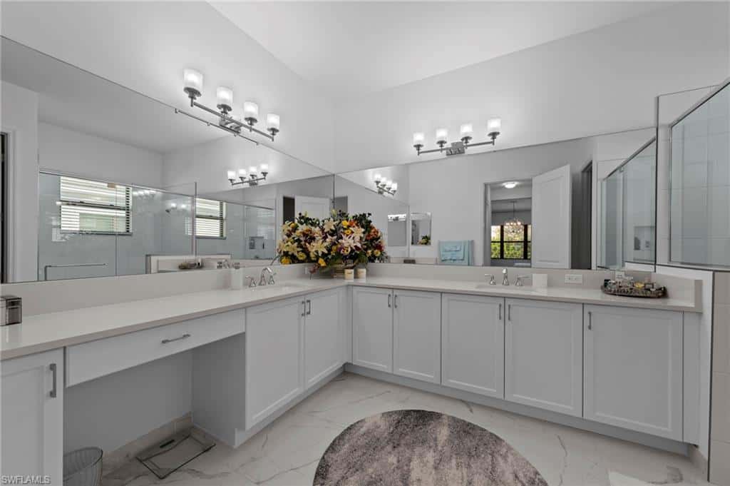 12830 Hawkins Dr, Estero, photo 21