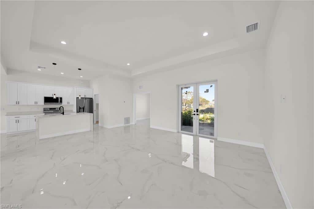 2700 6th St, Cape Coral, photo 6