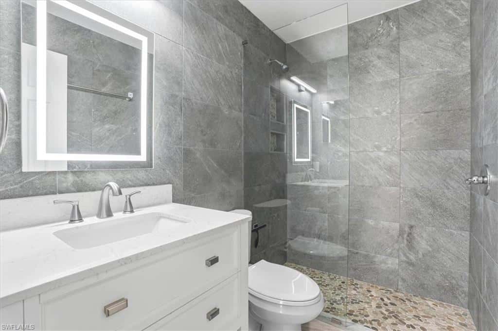 10225 Boca Cir, Naples, photo 17