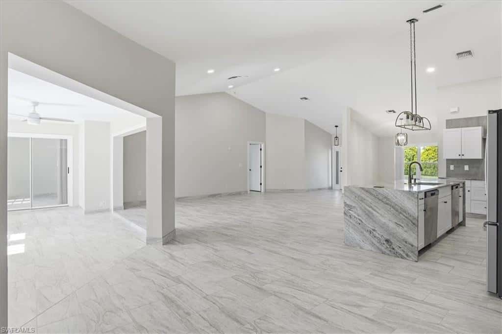 10225 Boca Cir, Naples, photo 7