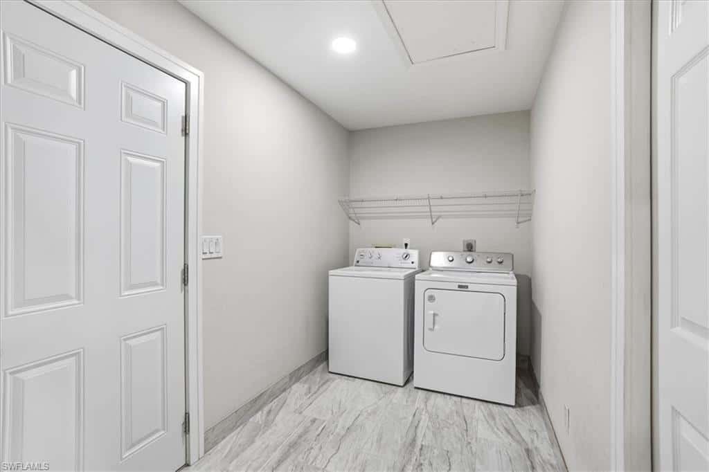10225 Boca Cir, Naples, photo 18
