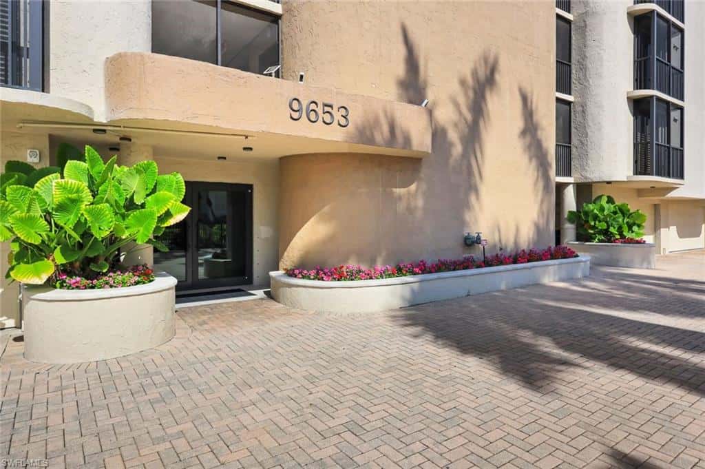 9653 Gulf Shore Dr #303, Naples, photo 6