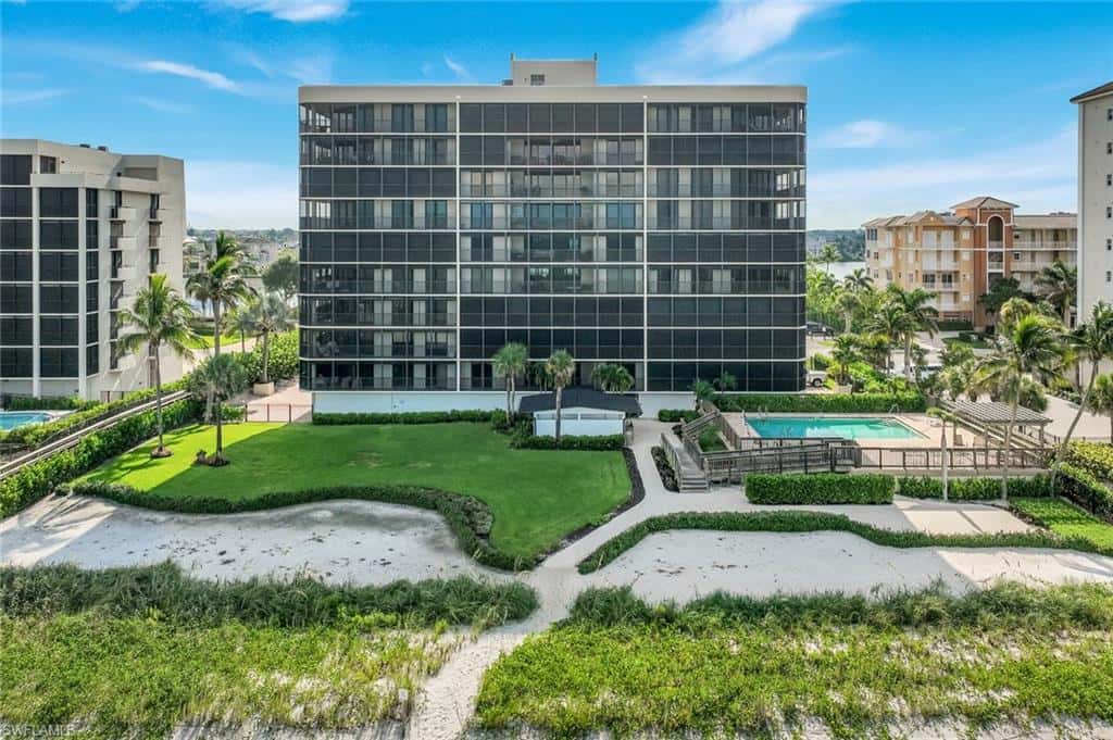 9653 Gulf Shore Dr #303, Naples, photo 5