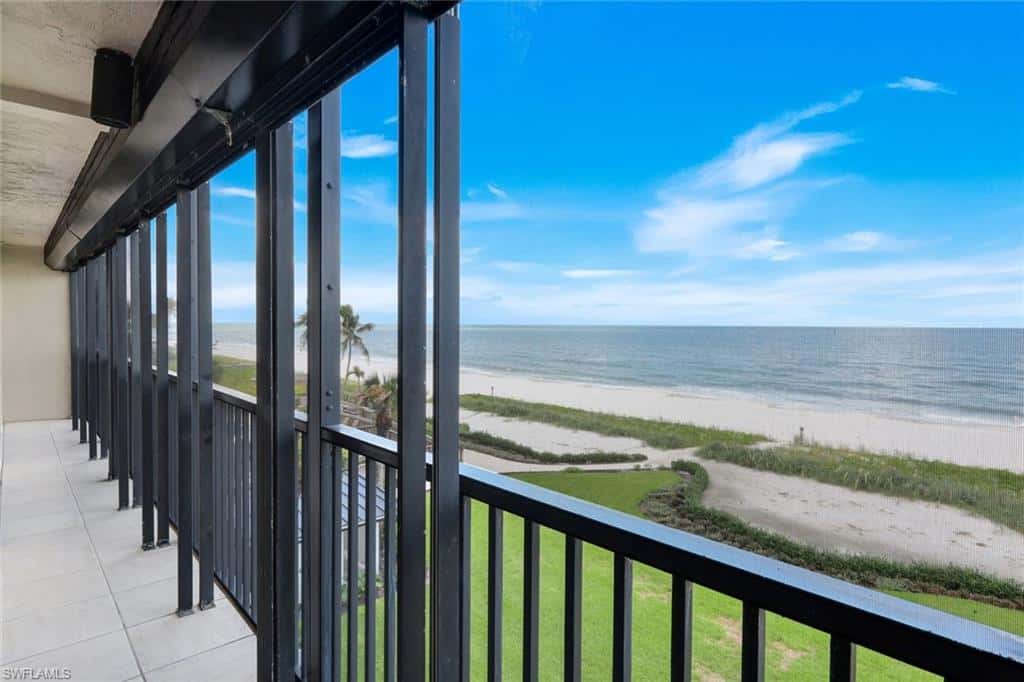 9653 Gulf Shore Dr #303, Naples, photo 34