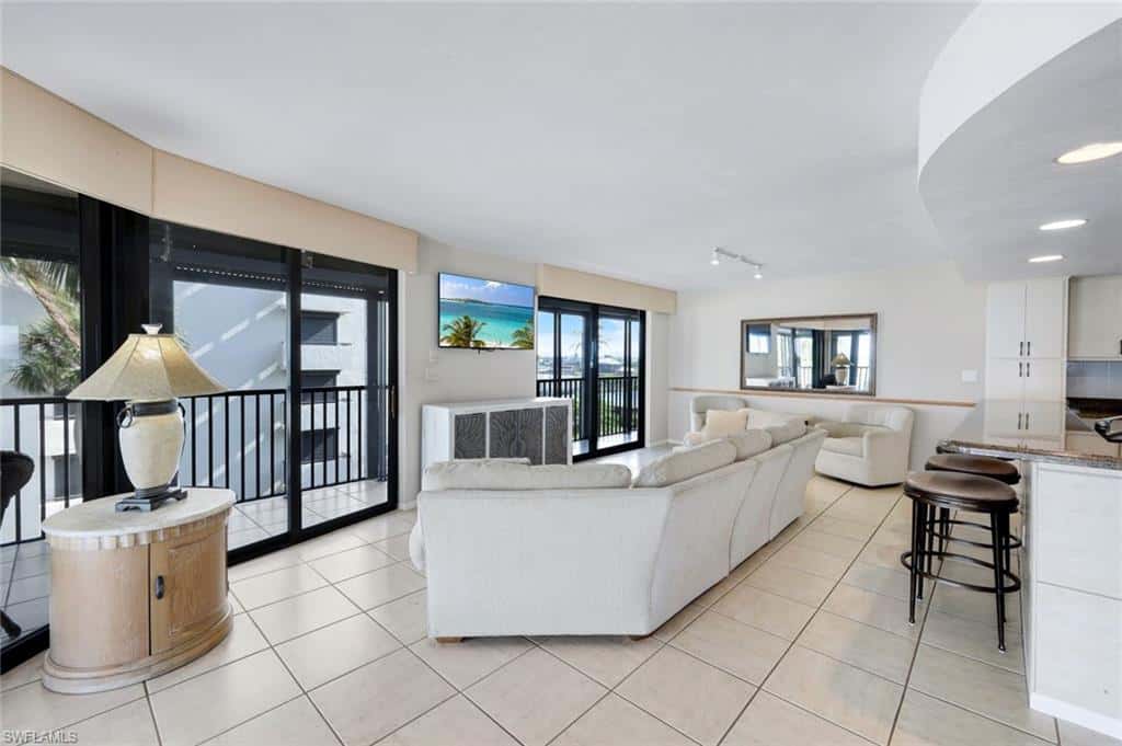 9653 Gulf Shore Dr #303, Naples, photo 11