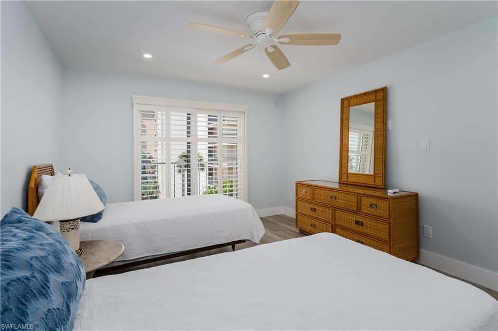3450 Gulf Shore Blvd #305, Naples, photo 27