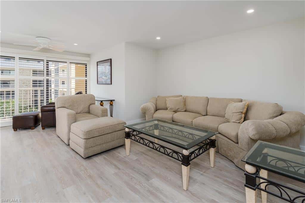 3450 Gulf Shore Blvd #305, Naples, photo 14