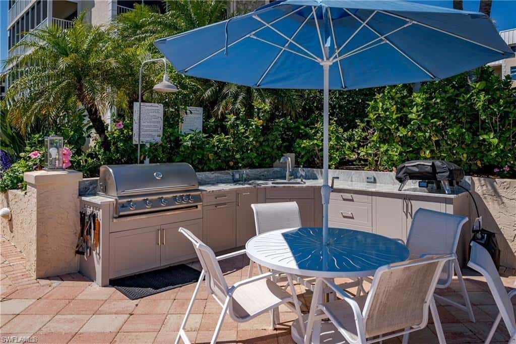 3450 Gulf Shore Blvd #305, Naples, photo 37