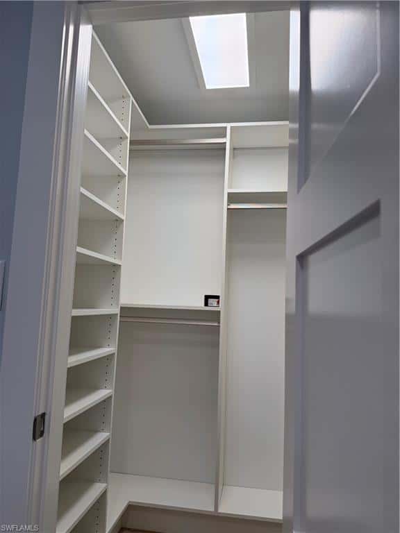 3450 Gulf Shore Blvd #305, Naples, photo 29