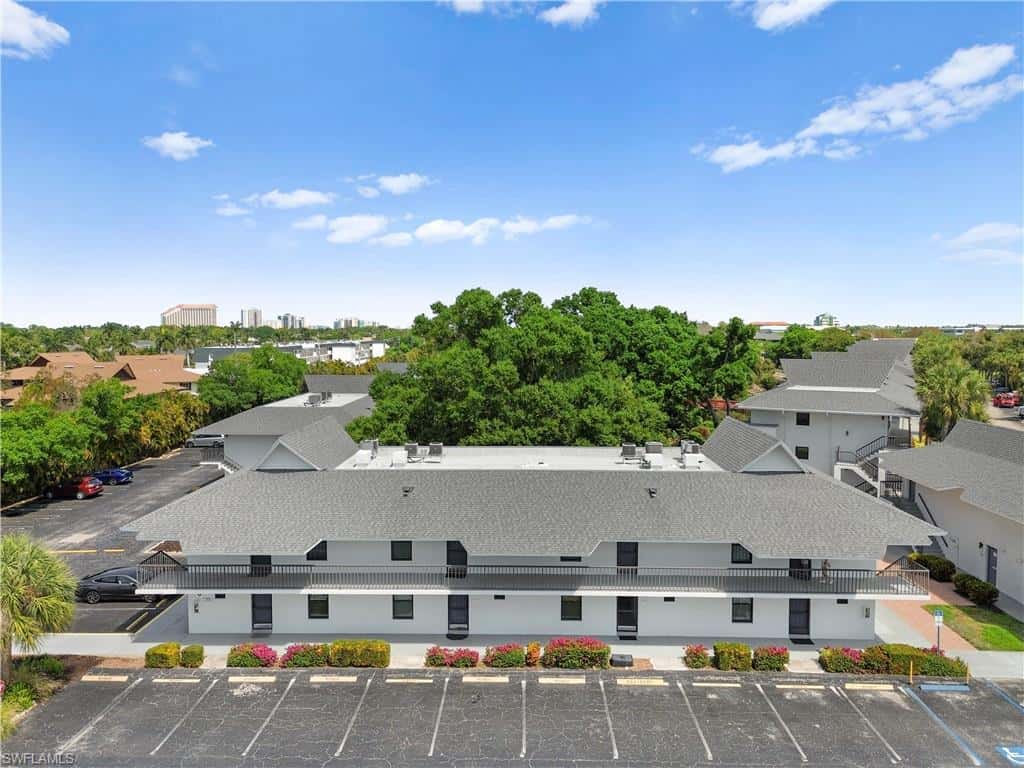 600 Neapolitan Way #127, Naples, photo 36