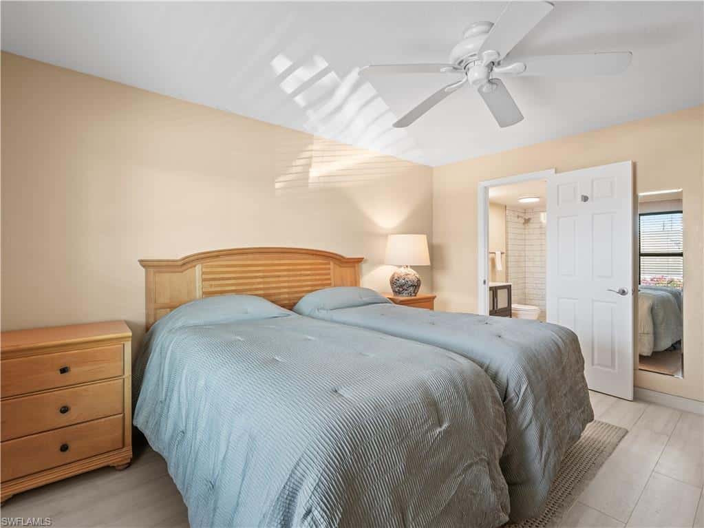 600 Neapolitan Way #127, Naples, photo 25