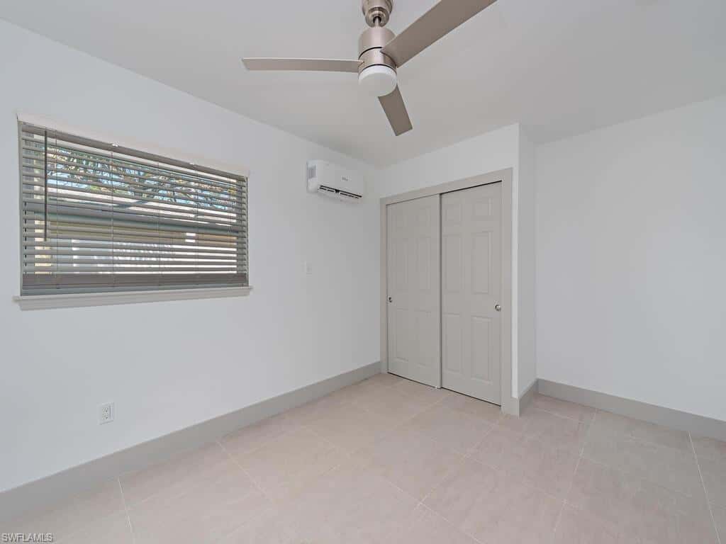 2836 Bayview Dr, Naples, photo 6
