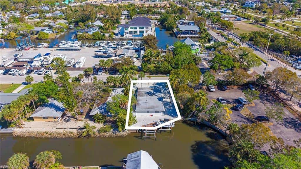2836 Bayview Dr, Naples, photo 12