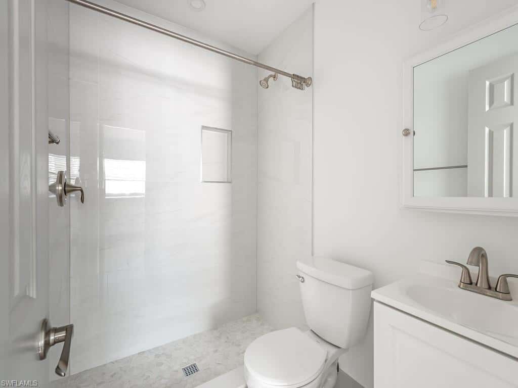 2836 Bayview Dr, Naples, photo 7