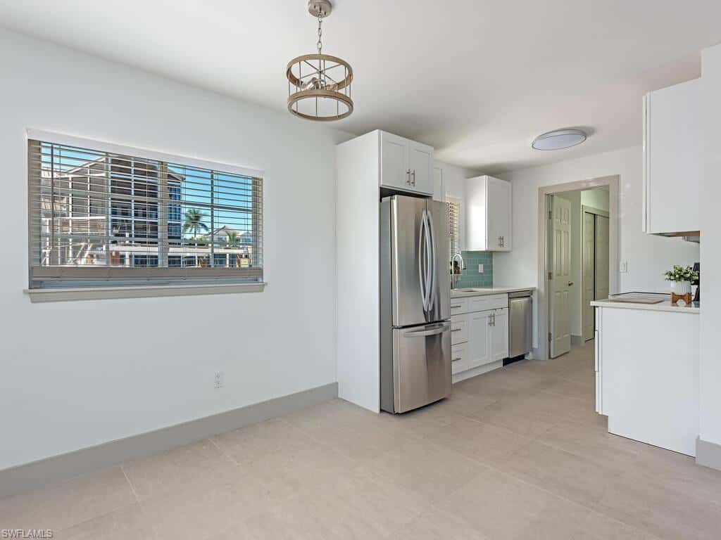 2836 Bayview Dr, Naples, photo 5