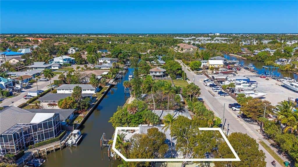 2836 Bayview Dr, Naples, photo 11