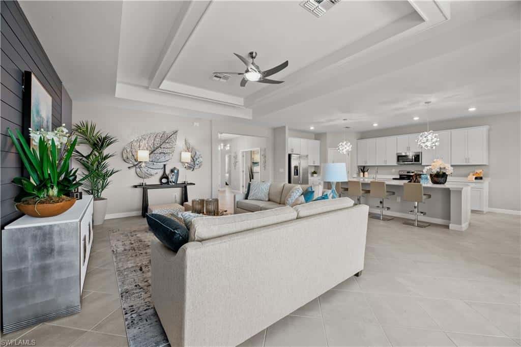 5176 Sugarwood Dr, Naples, photo 6
