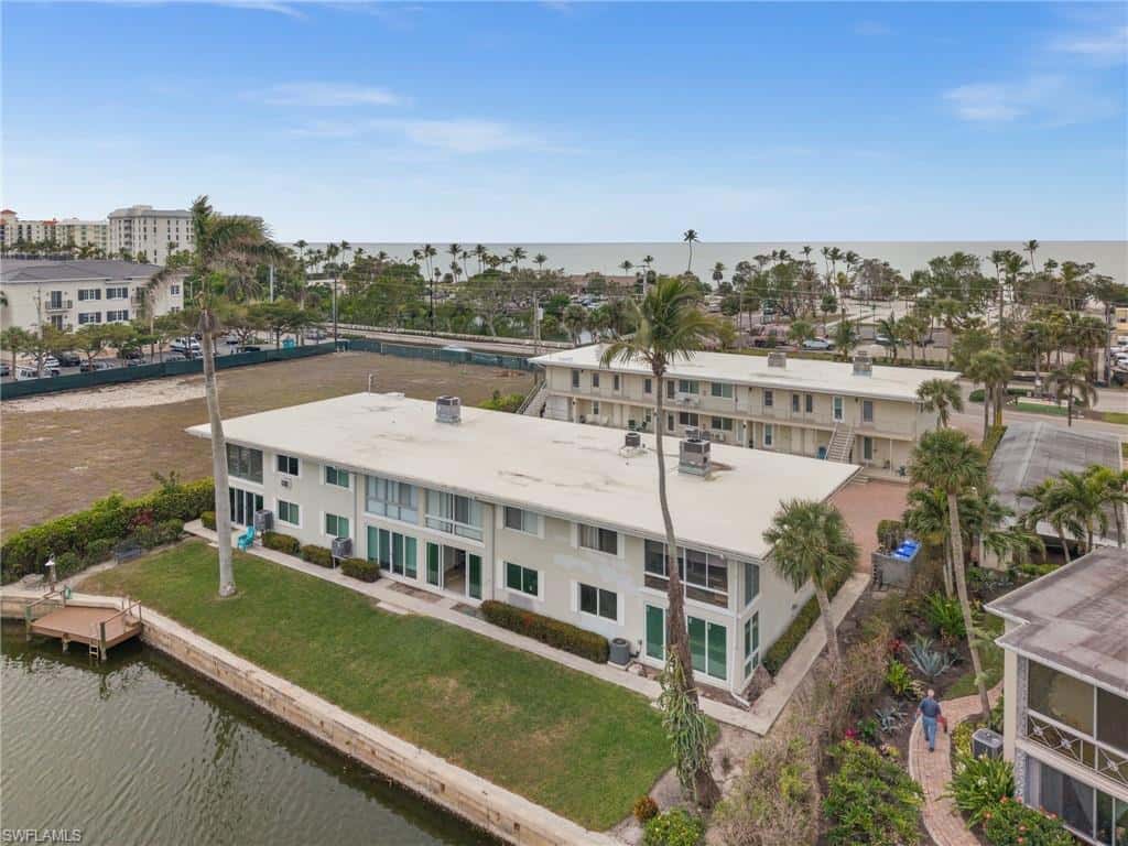 1550 Gulf Shore Blvd #e2, Naples, photo 27