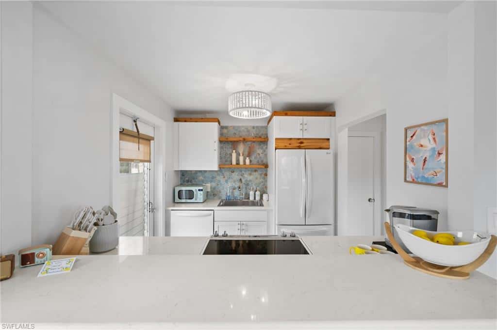 1550 Gulf Shore Blvd #e2, Naples, photo 16