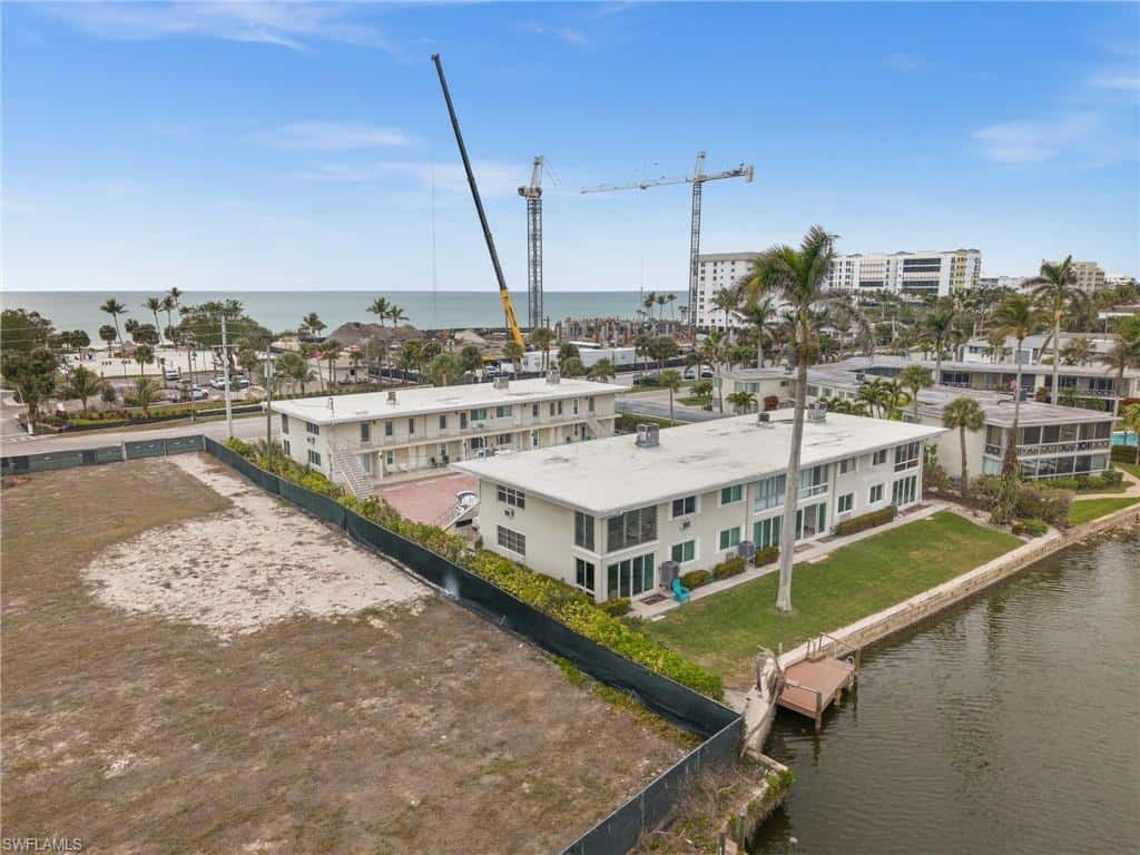 1550 Gulf Shore Blvd #e2, Naples, photo 26