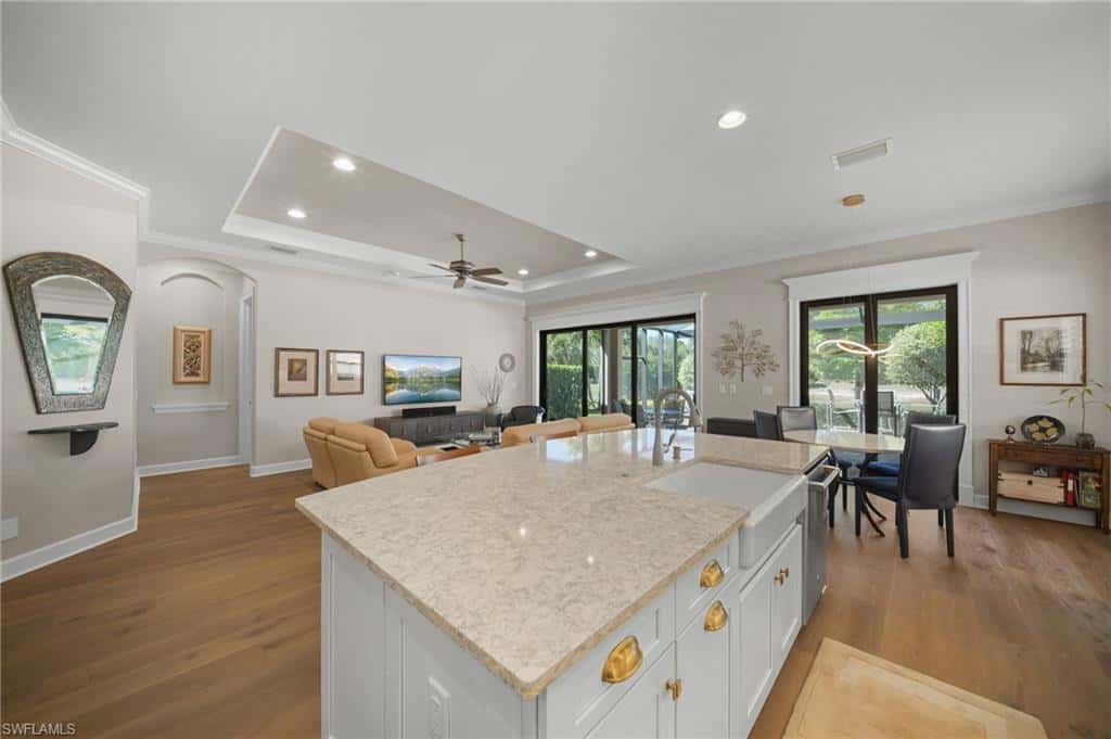 8735 Cavano St, Naples, photo 12