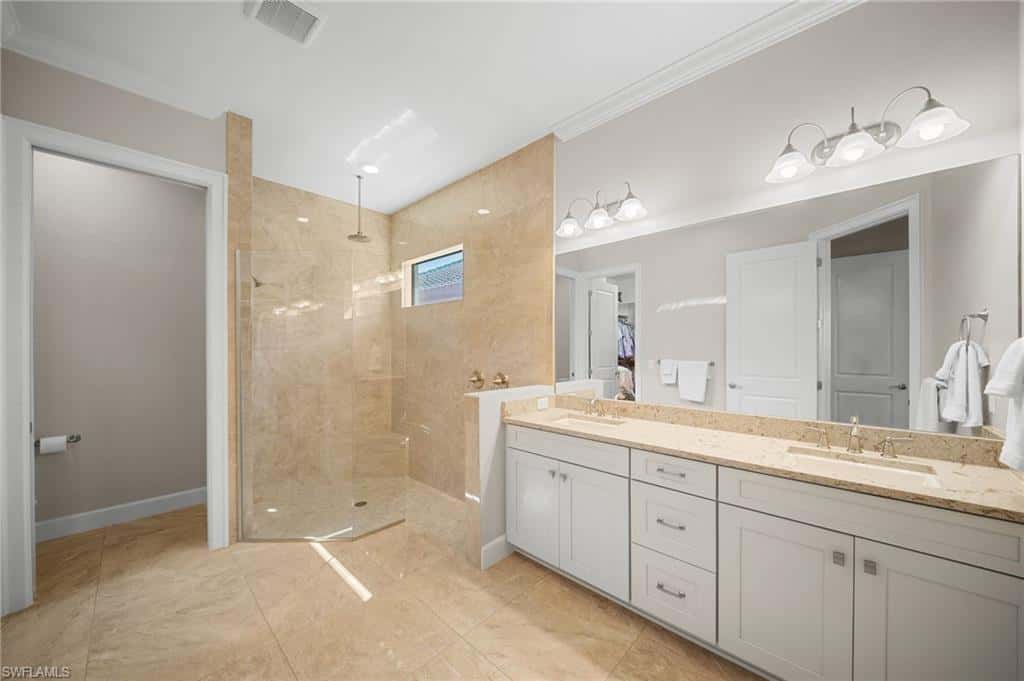 8735 Cavano St, Naples, photo 21