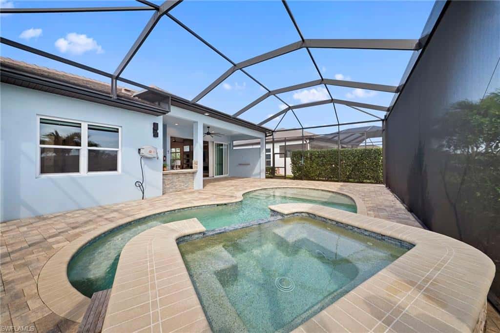 3721 Sapphire Cove Cir, Naples, photo 36