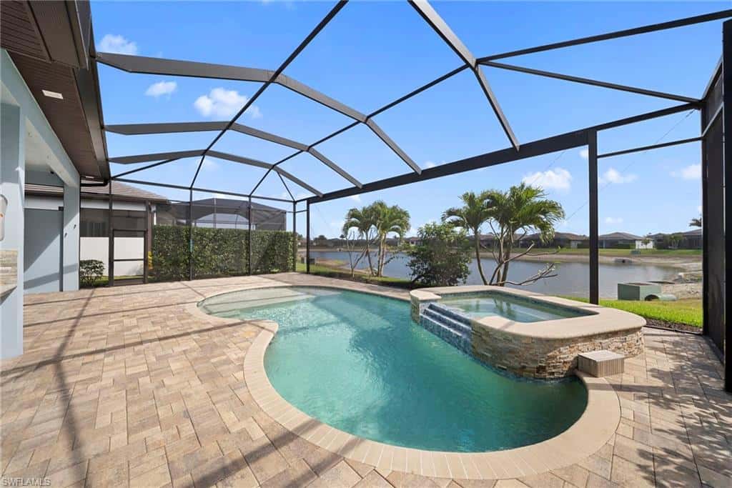 3721 Sapphire Cove Cir, Naples, photo 9