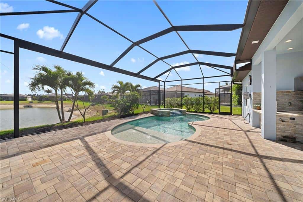 3721 Sapphire Cove Cir, Naples, photo 34