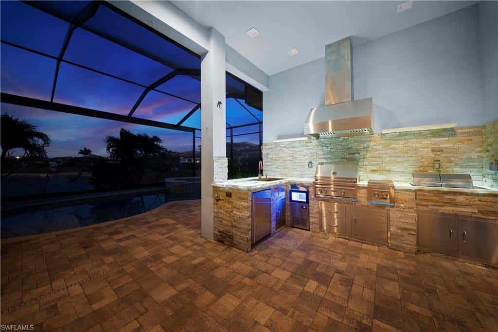 3721 Sapphire Cove Cir, Naples, photo 37