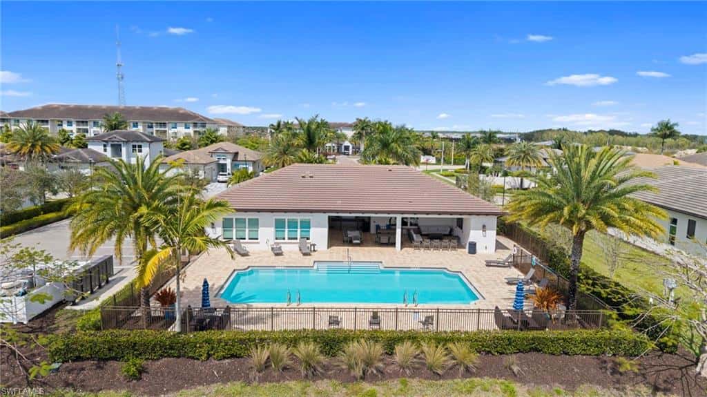 3721 Sapphire Cove Cir, Naples, photo 48