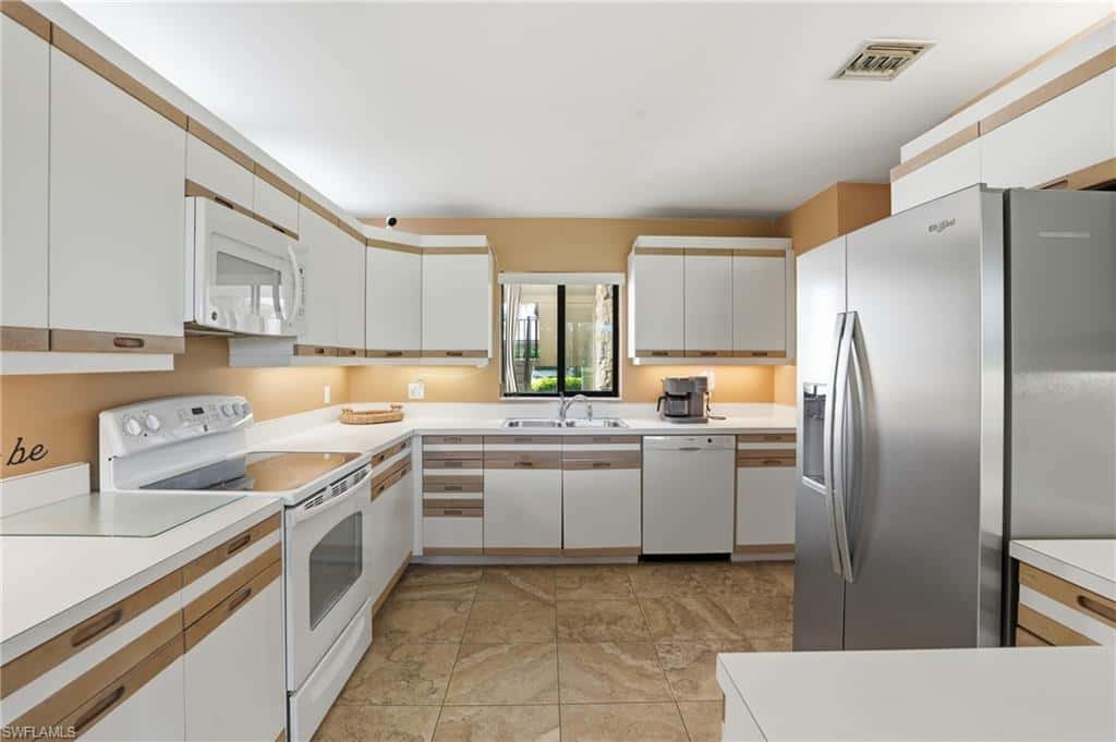 764 Eagle Creek Dr #103, Naples, photo 6