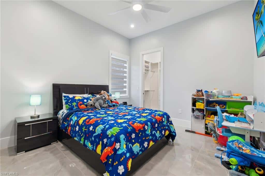 431 16th Ave, Naples, photo 32
