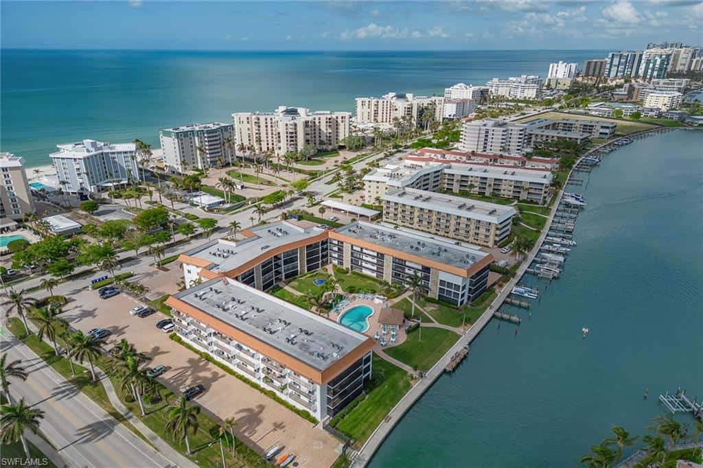 2900 Gulf Shore Blvd #110, Naples, photo 22