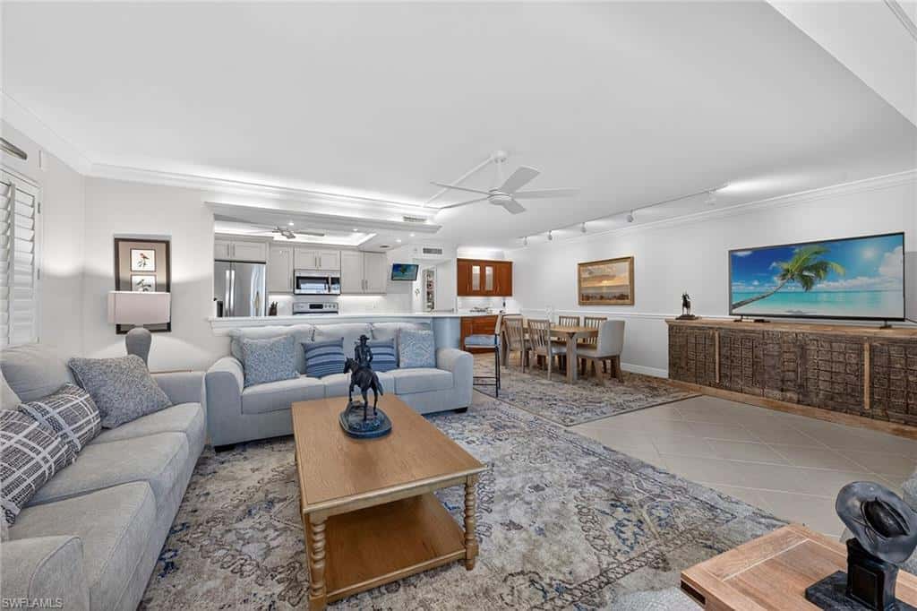 2900 Gulf Shore Blvd #110, Naples, photo 9