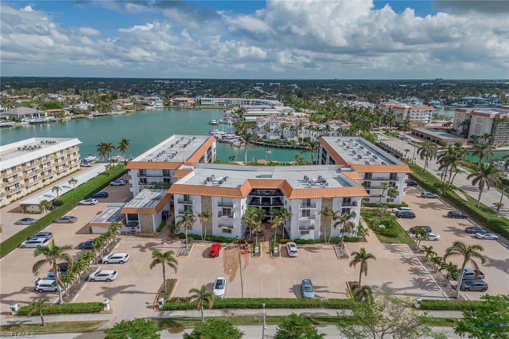 2900 Gulf Shore Blvd #110, Naples, photo 19