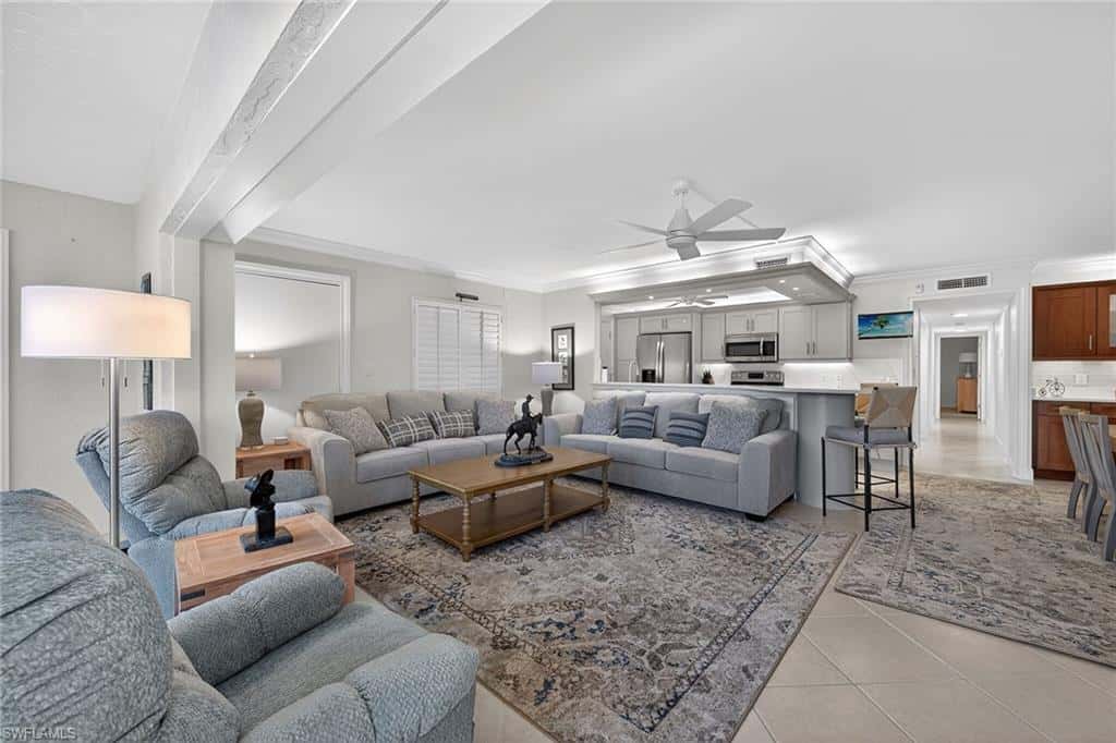 2900 Gulf Shore Blvd #110, Naples, photo 4