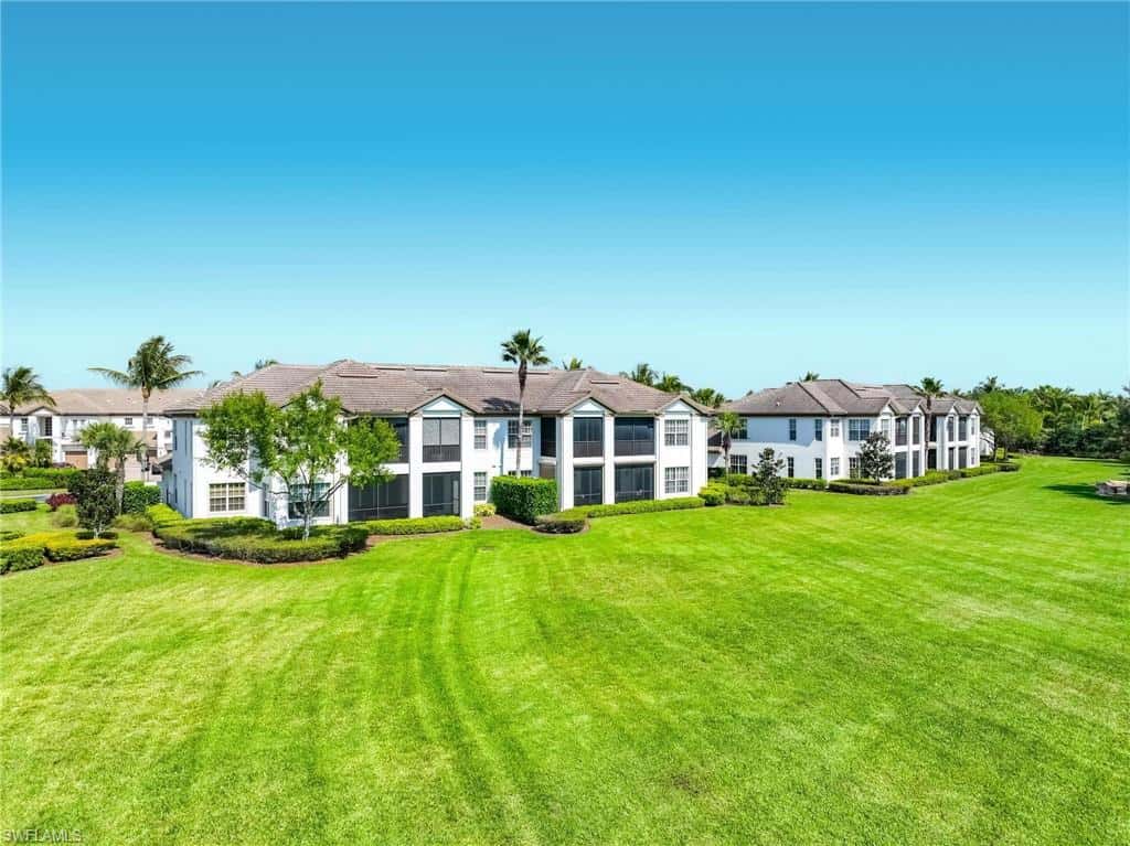 8040 Players Cove Dr #102, Naples, photo 36