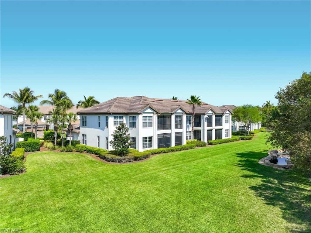 8040 Players Cove Dr #102, Naples, photo 37