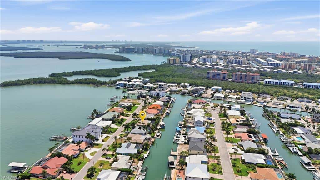20 Bayview Blvd, Fort Myers Beach, photo 33