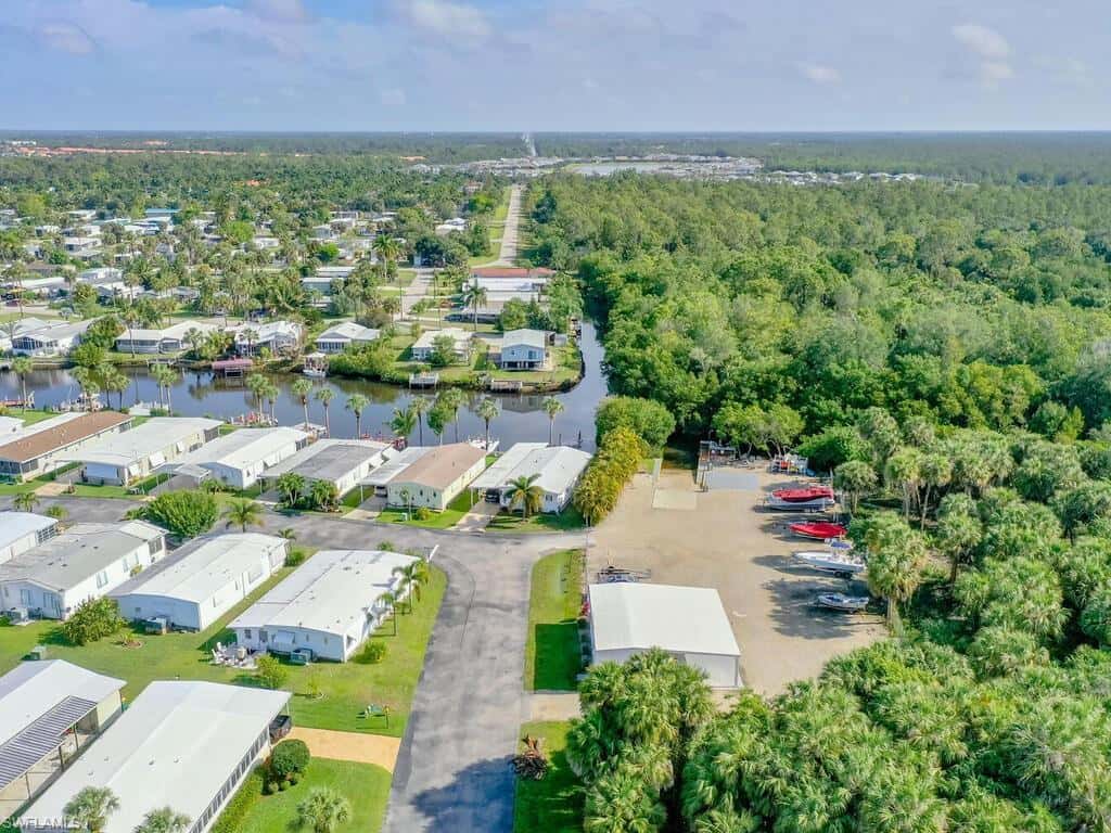2 Jade Dr #2j, Naples, photo 43