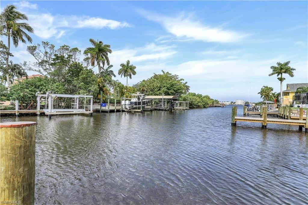 1390 Chesapeake Ave #1390, Naples, photo 36