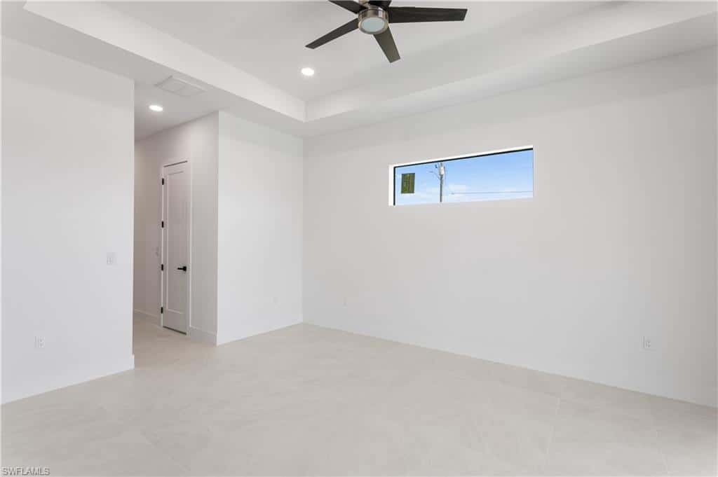3300 1st Ter, Cape Coral, photo 32