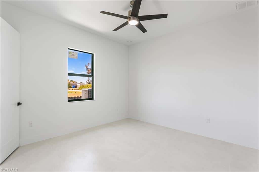 3300 1st Ter, Cape Coral, photo 45